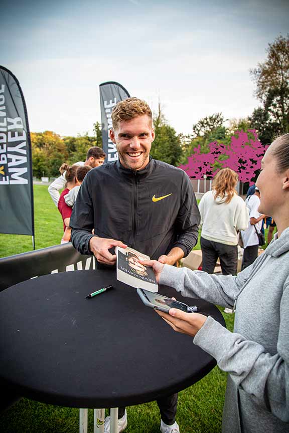 Kevin MAYER lors de la Mayer Expérience de Bruxelles